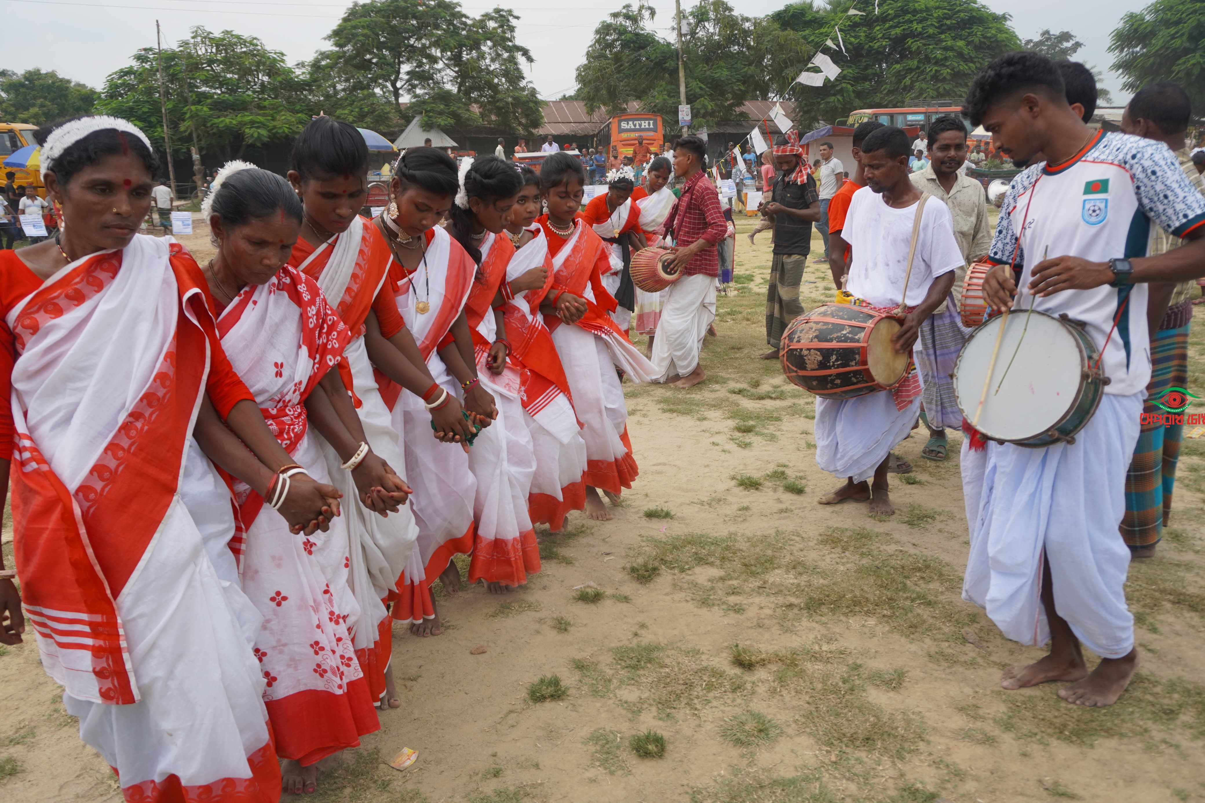  ক্ষুদ্র নৃগোষ্ঠীর কারাম উৎসব উদযাপন