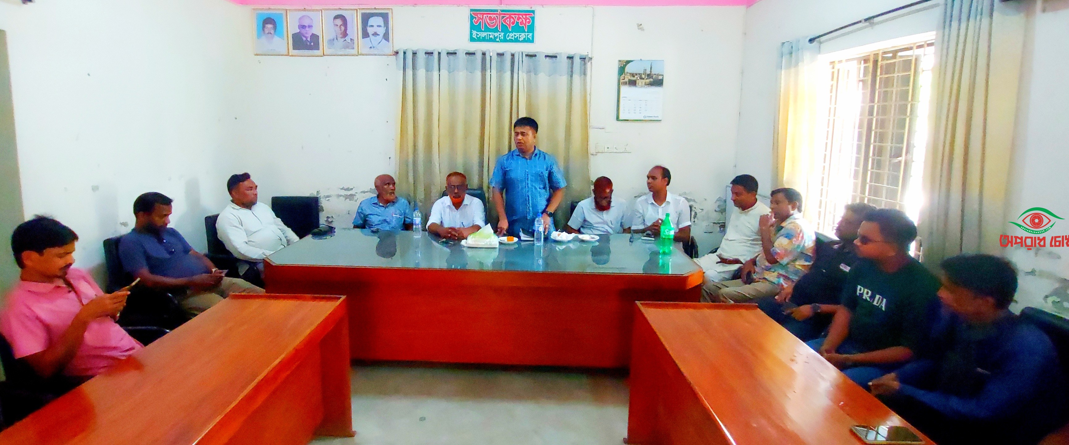 সাংবাদিকদের সাথে নবাগত ওসি'র মত বিনিময়