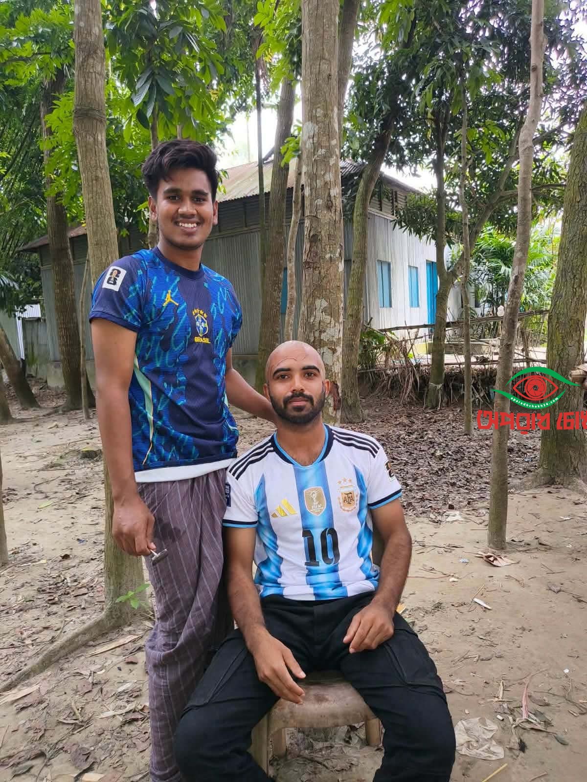 বাজিতে হেরে মাথা ন্যাড়া করলেন আর্জেন্টিনার সমর্থক