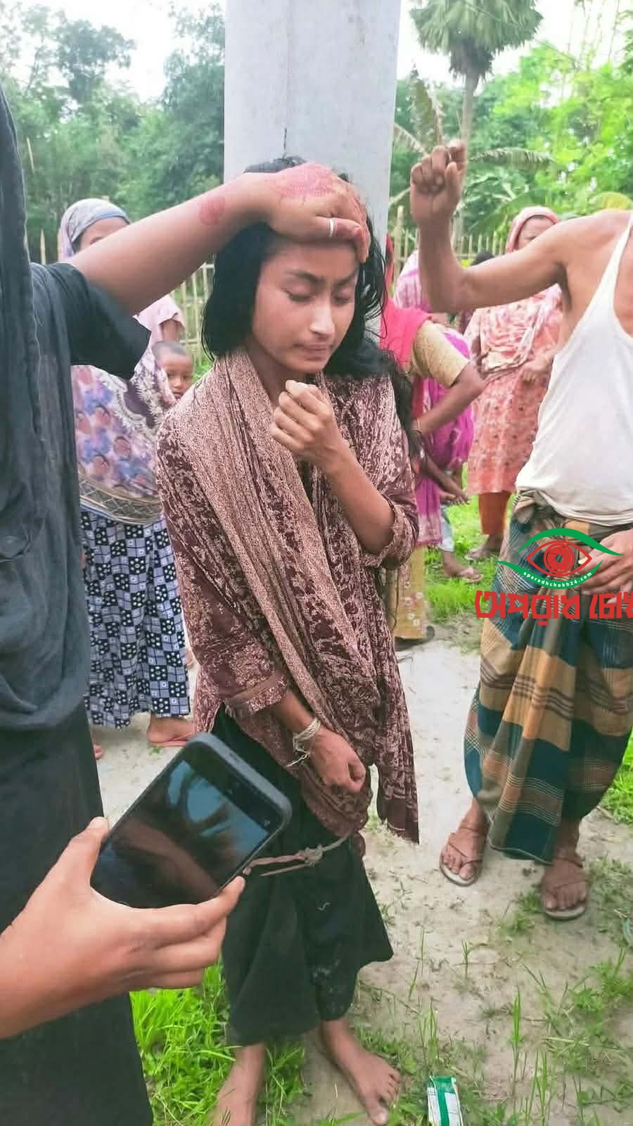 সন্তানকে পুকুরে ফেলে হত্যার অভিযোগ মায়ের বিরুদ্ধে