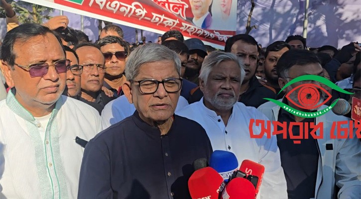 শত্রুরা হত্যাকাণ্ডে মেতে উঠেছে