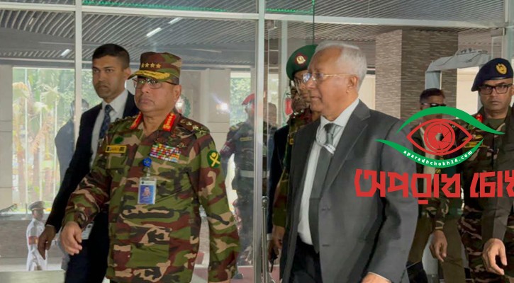 তিন বাহিনীর সঙ্গে বৈঠকে ইসি