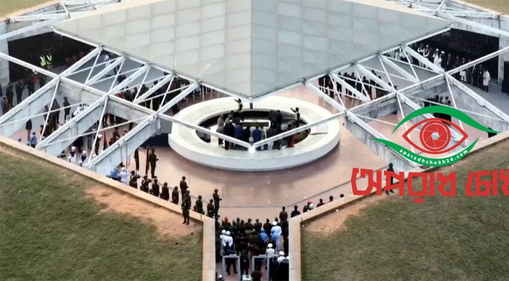 অন্তিম শয্যায় আপসহীন নেত্রী