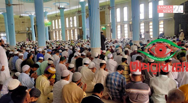 ঈদের অপেক্ষায় দেশ