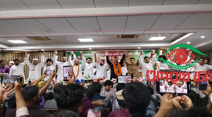 এনসিপিতে যোগ দিলেন ইসহাক-রনি-কাফি-ফ্লোরা