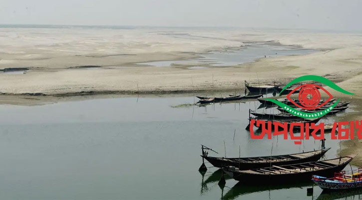 নদীকে তার নিজস্ব গতিতে প্রবাহিত হতে দিতে হবে