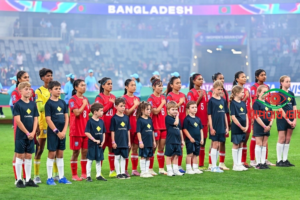 বিরতির আগে দুই গোলে এগিয়ে চীন