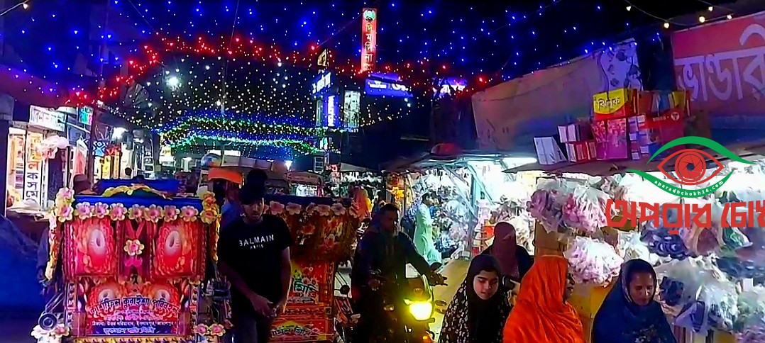 জমে উঠেছে ইসলামপুর ঈদের বাজার,খুশি ব্যবসায়ীরা
