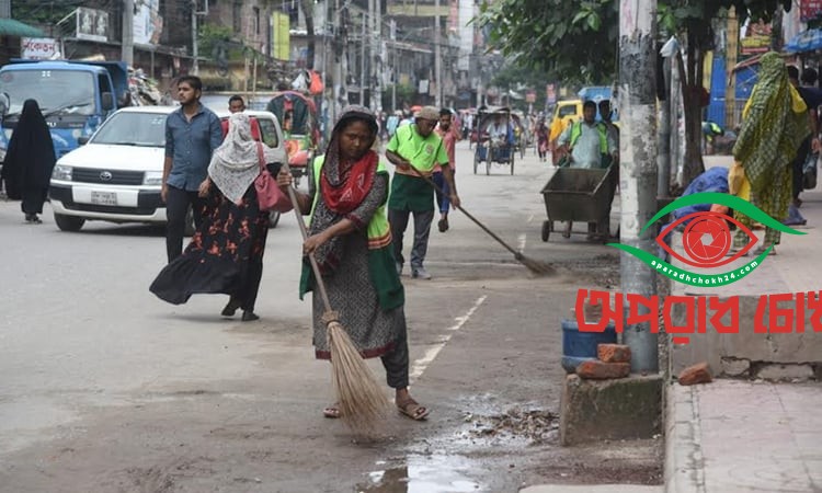 ছয় শতাধিক কর্মী নিয়ে ডিএসসিসির মশক নিধন ও পরিচ্ছন্নতা অভিযান