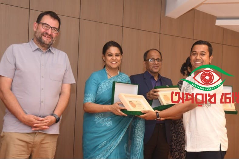 ভ্রান্ত পরিবেশ ছাড়পত্র কোনোভাবেই গ্রহণযোগ্য নয়